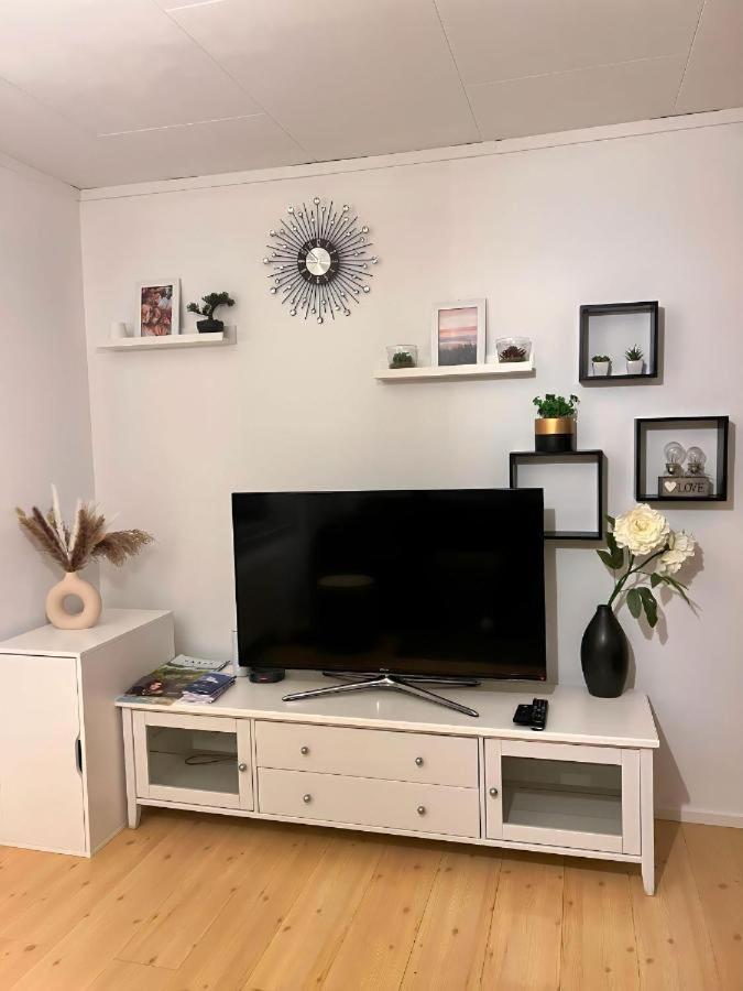 Sunny Nest 1 Apartment Vaasa Bagian luar foto